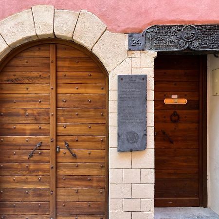 Suite "Chalet" Dans Maison De Village La Brigue 외부 사진