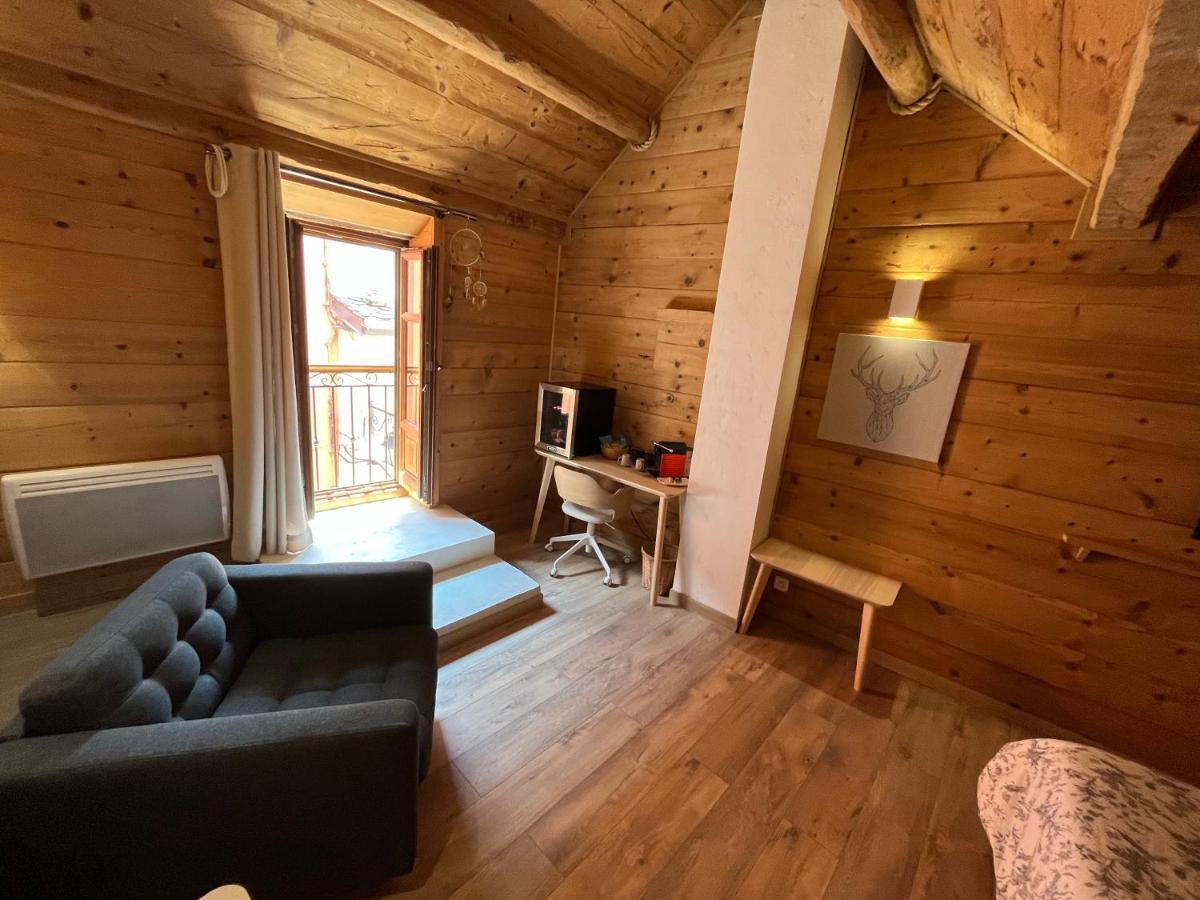 Suite "Chalet" Dans Maison De Village La Brigue 외부 사진